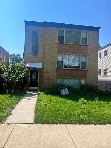 8224 N Knox Ave #B Photo 1