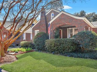 615 E 49th St, Savannah, GA 31405
