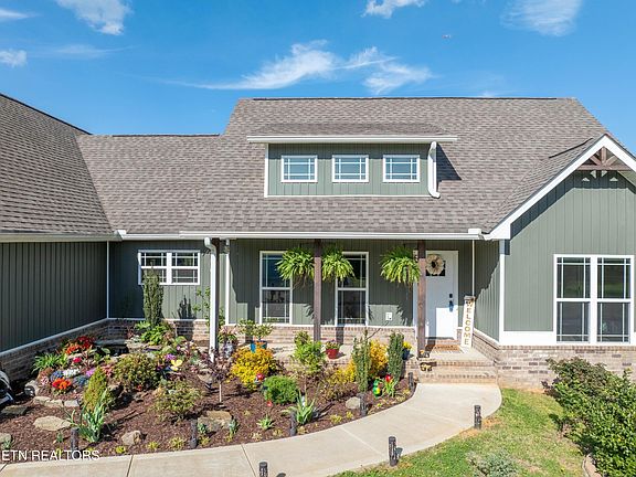 4th image of 279 Lakeside Meadows Cir
