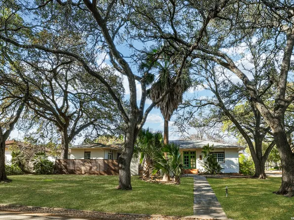 825 Eventide, Terrell Hills, TX 78209