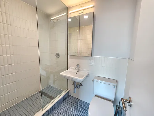 Rented by Corcoran | media 25