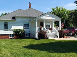 304 2nd St, Matherville, IL 61263