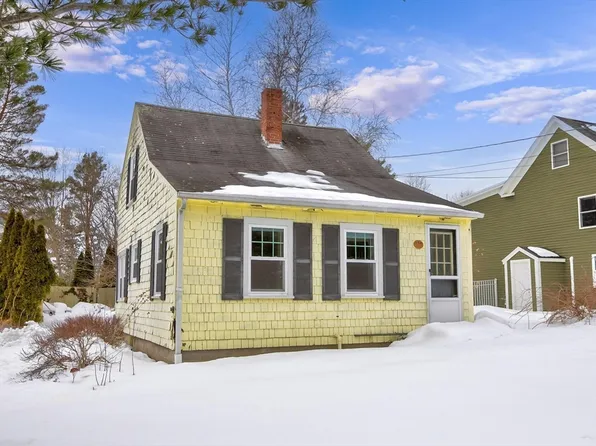135 Low St, Newburyport, MA 01950