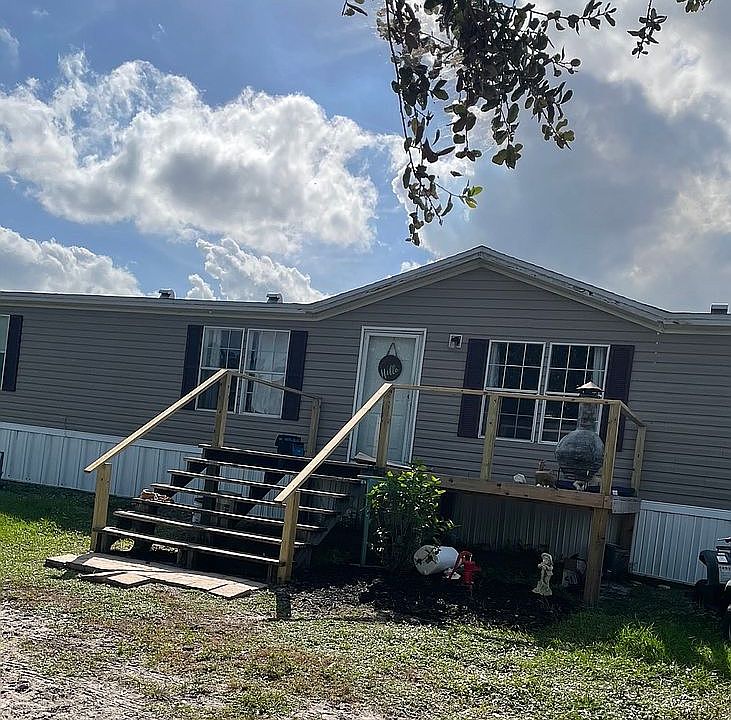 1st image of 23350 Linda Lee Way