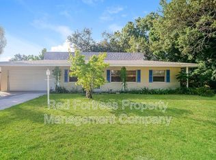 4706 Mi Casa Ct, Fort Myers, FL 33901