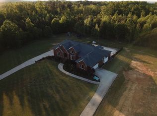 2803 Corner Rd, Warrior, AL 35180