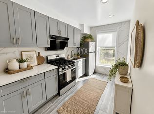 6811 64th Pl FLOOR 3, Ridgewood, NY 11385