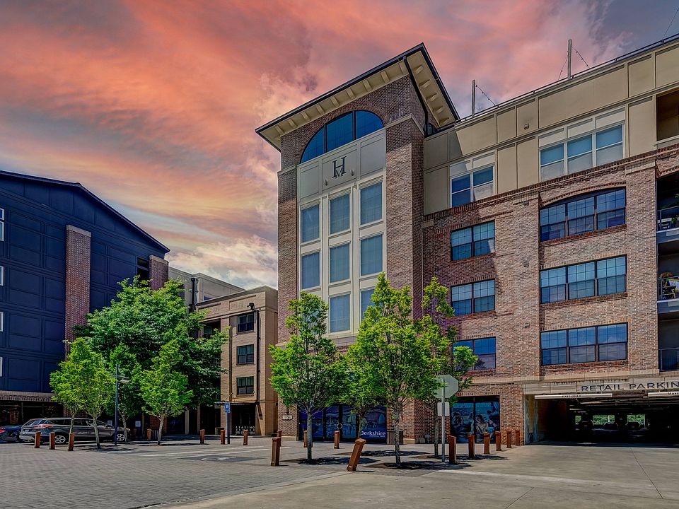 2nd image of 1950 Howell Mill Rd NW APT 3019