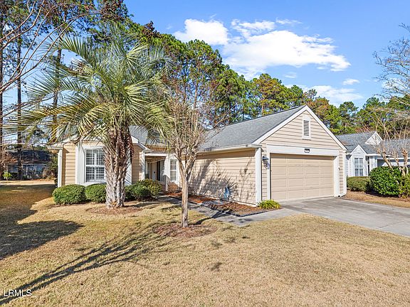 3rd image of 17 Broughton Cir