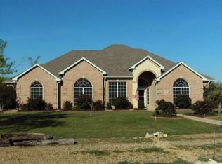 1429 Zagota Crossing Rd, Terrell, TX 75161