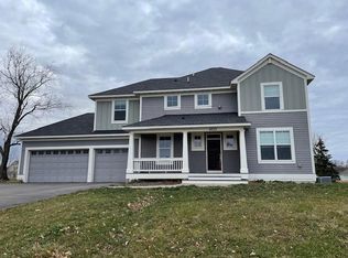 4653 Fable Rd N, Hugo, MN 55038