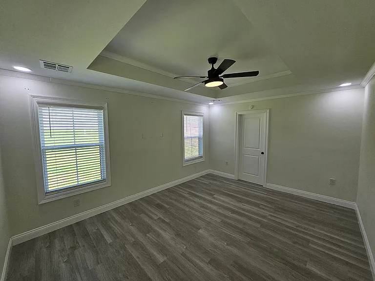 1006 S 9th St — Photo 10