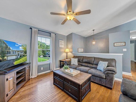 4th image of 58 Bounty Ct