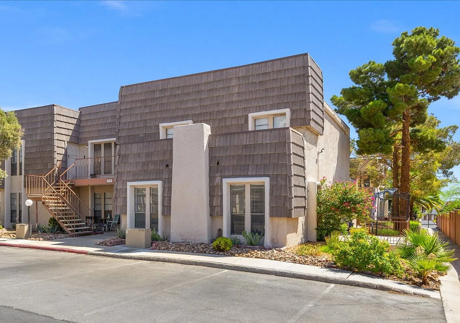 3925 Cambridge St. — Photo 1