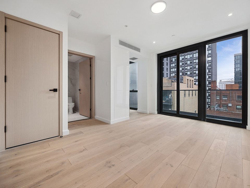 1st image of 42-62 Hunter St #8