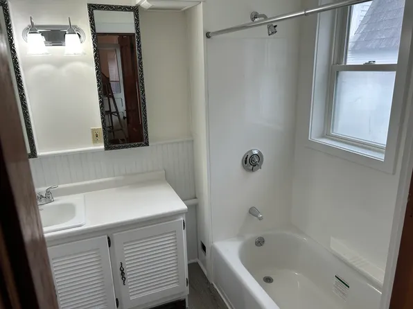 13 W Main St #2, Vergennes, VT 05491