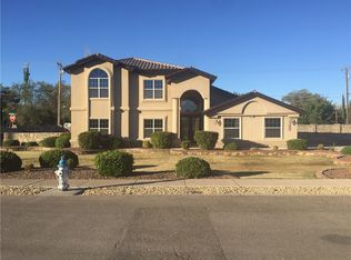 5044 Amen Corner Dr, El Paso, TX 79922
