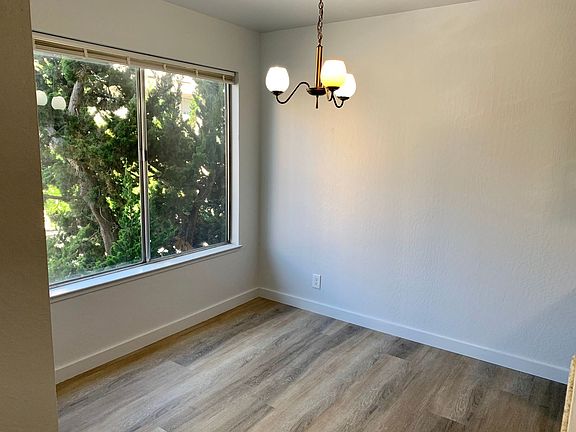 5th image of 121 41st St #201
