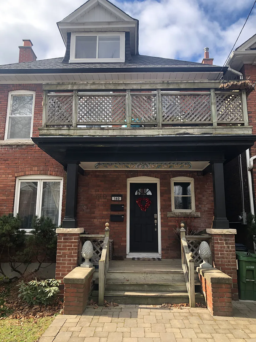 160 Medland St #2 photo 1