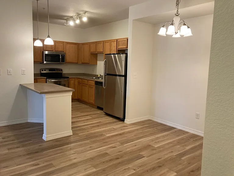 2450 Windrow Dr #D104 — Photo 2