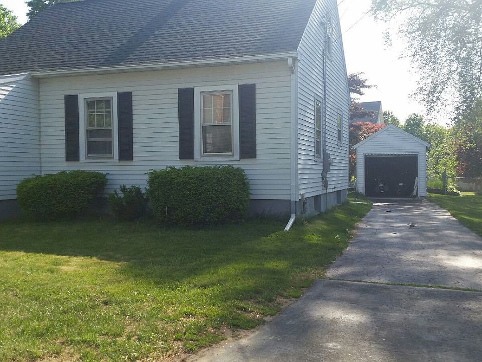 2nd image of 43 McKenna Dr
