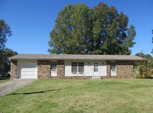 223 Liebengood Rd, Mount Vernon, IL 62864