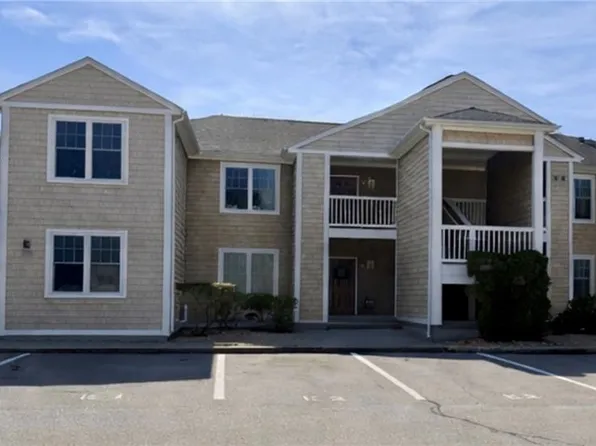 70 Turner St #E2, Warwick, RI 02886