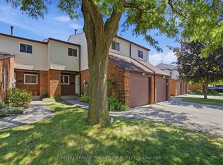 550 Childs Dr #34, Milton, ON L9T 3P3