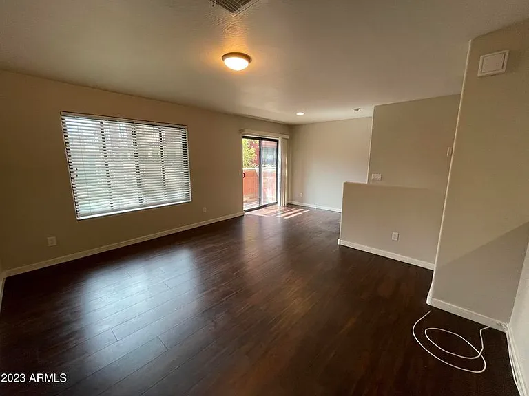 330 S Farmer Ave #114 — Photo 11