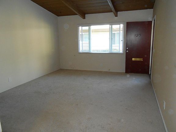 3rd image of 735 Layne Ct