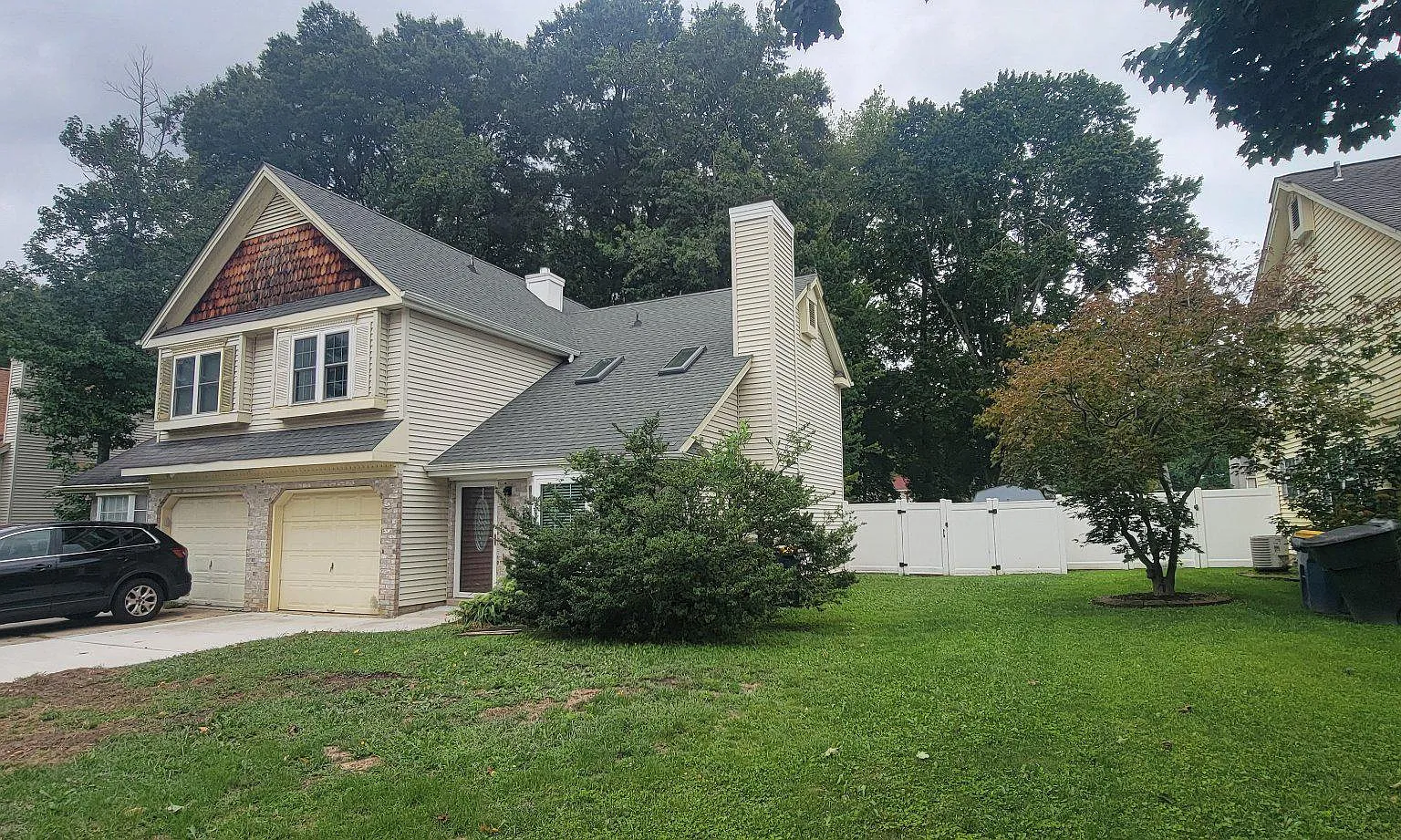 3 bed, 2.5 bath, 1452 sqft, $1,950 — Photo 4