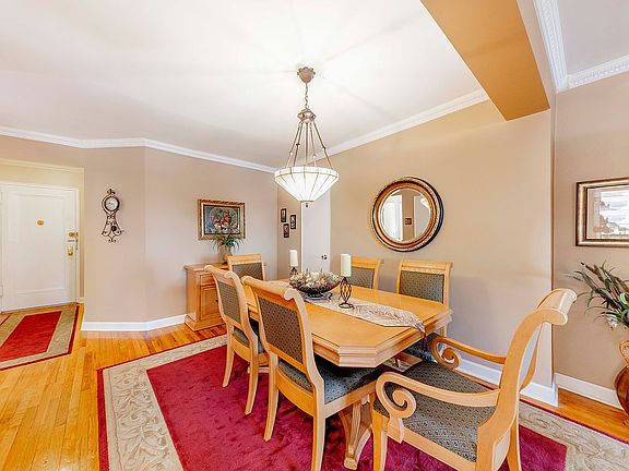 2nd image of 2250 Benson Ave #5A