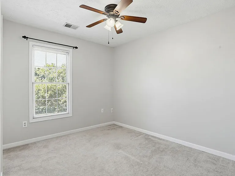 8000 Brightlight Pl — Photo 26