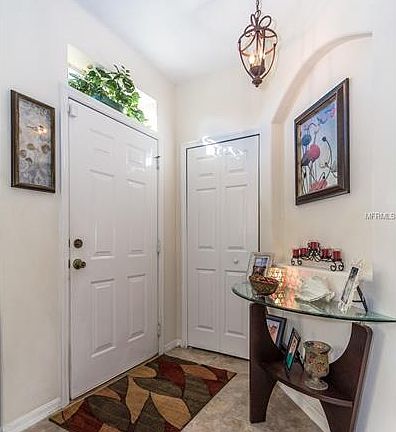 2nd image of 818 Knollwood Dr