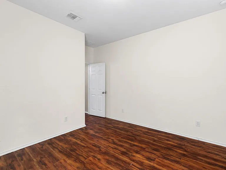 1244 Yellow Iris Rd — Photo 17