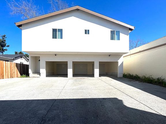 3rd image of 1610 N Soto St #1610