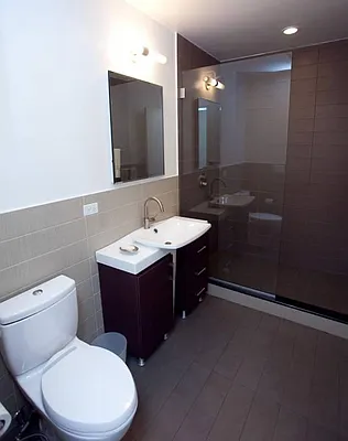 Sold by Luminous Realty | media 5