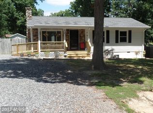215 Gallimore Dr, Fredericksburg, VA 22407
