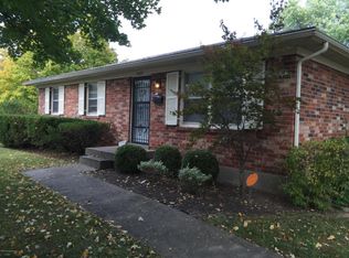 3307 Calais Dr, Jeffersontown, KY 40299