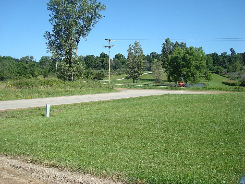 1st image of 2326 W Delta Dr