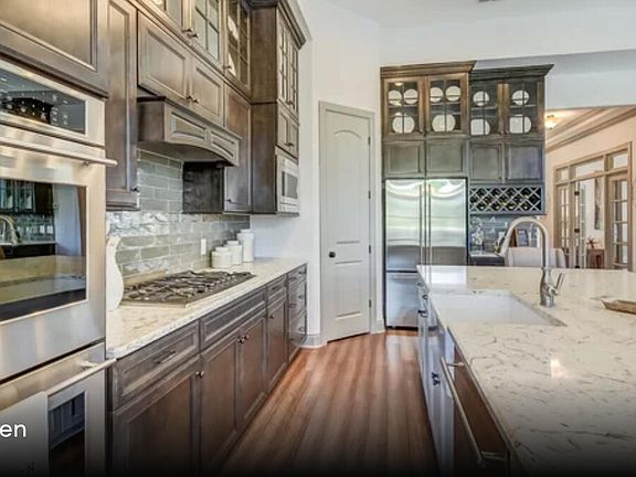 2nd image of 629 Marsh Cove Cir