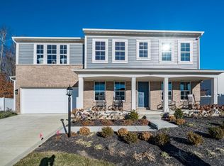 306 Isaac Tharp St, Pataskala, OH 43062