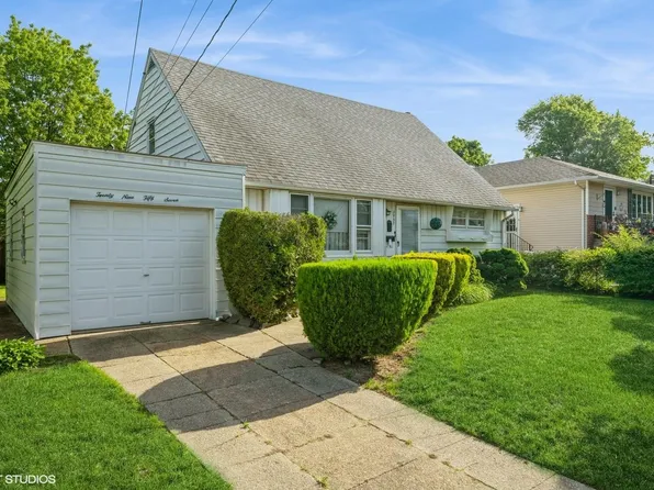 2957 Bellport Avenue, Wantagh, NY 11793