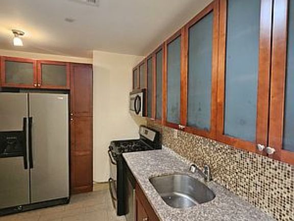 4th image of 2828 W 16th St APT 5A