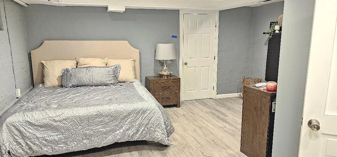 3 bed, 3.0 bath, 7650 sqft, $1,629 — Photo 1
