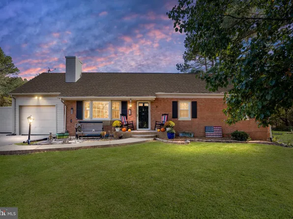 319 High St, Stafford, VA 22556