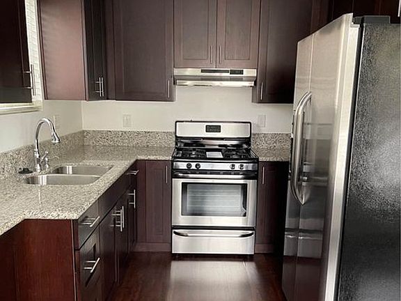 5th image of 1417 N Curson Ave APT 7