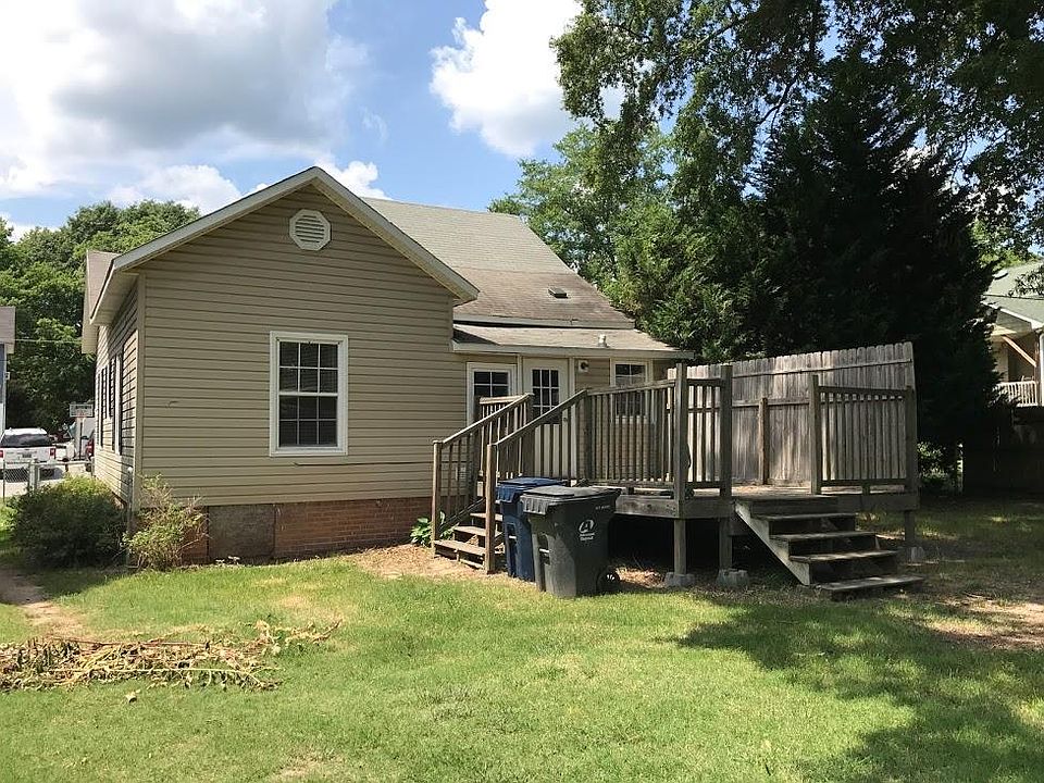 305 Ridge St Stanley NC 28164 Apartments for Rent Zillow