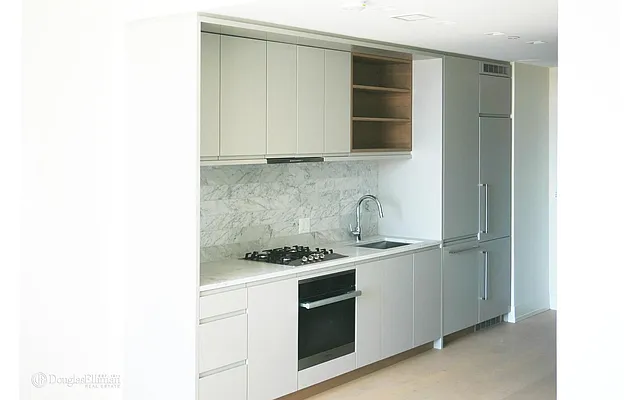 Rented by Douglas Elliman | media 27