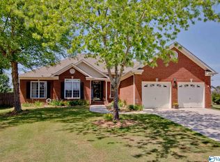 203 Williston Dr, Huntsville, AL 35806